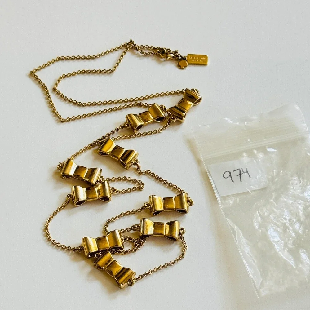 Kate Spade New York Take A Bow Necklace‎ Scatter Long Gold Chain Rare Statement